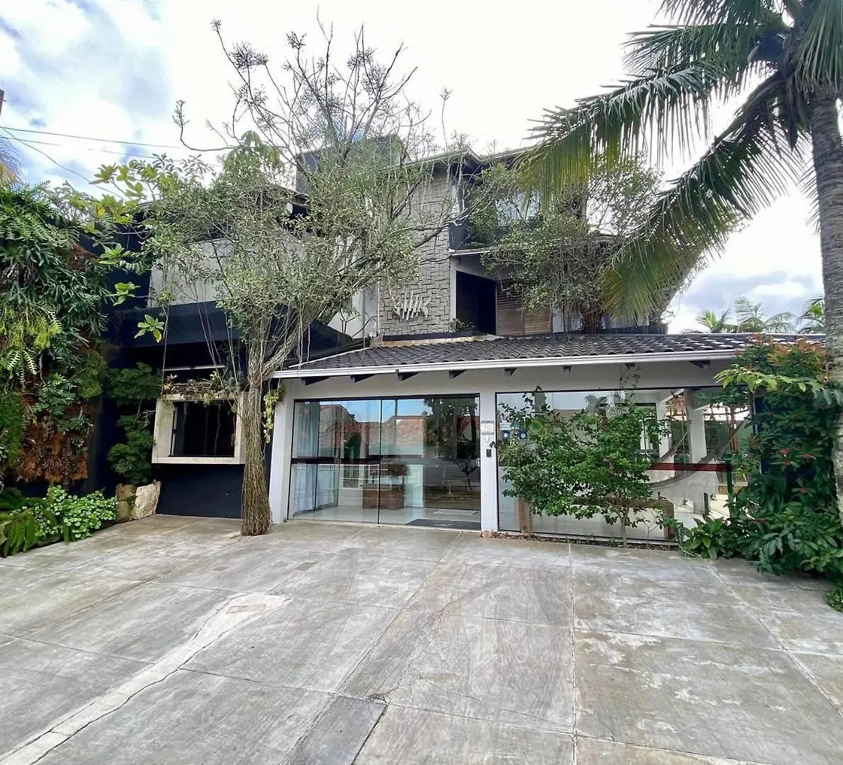 Värdshus Pousada Casa Da Praia Sao Francisco do Sul